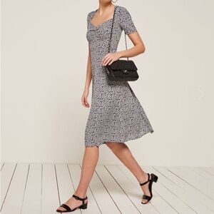 Reformation esme midi dress dogwood navy white floral dainty ditsy 4 S NWOT
